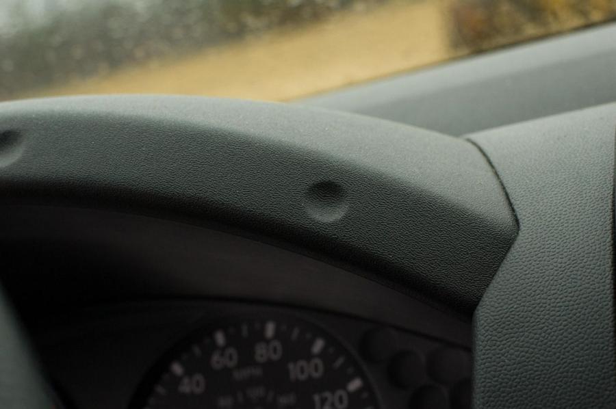  Nissan Frontier 2009 года  (фото 35 из 65)